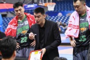 球队经验丰富，处处透露稳定信心